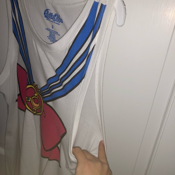 ❌❌ DELETING SOON ❌❌ Bow Shirt - Picture 2 of 2